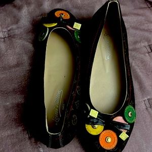 New designer shoes sz7 Very Pretty! Colorful n Fun